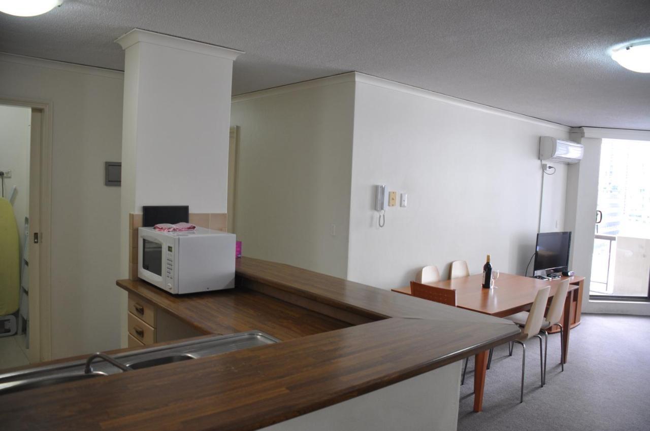 Accommodation Sydney - Kent Street Sydney Cbd Top Floor 2 Bedroom Apartment With Balcony Dış mekan fotoğraf