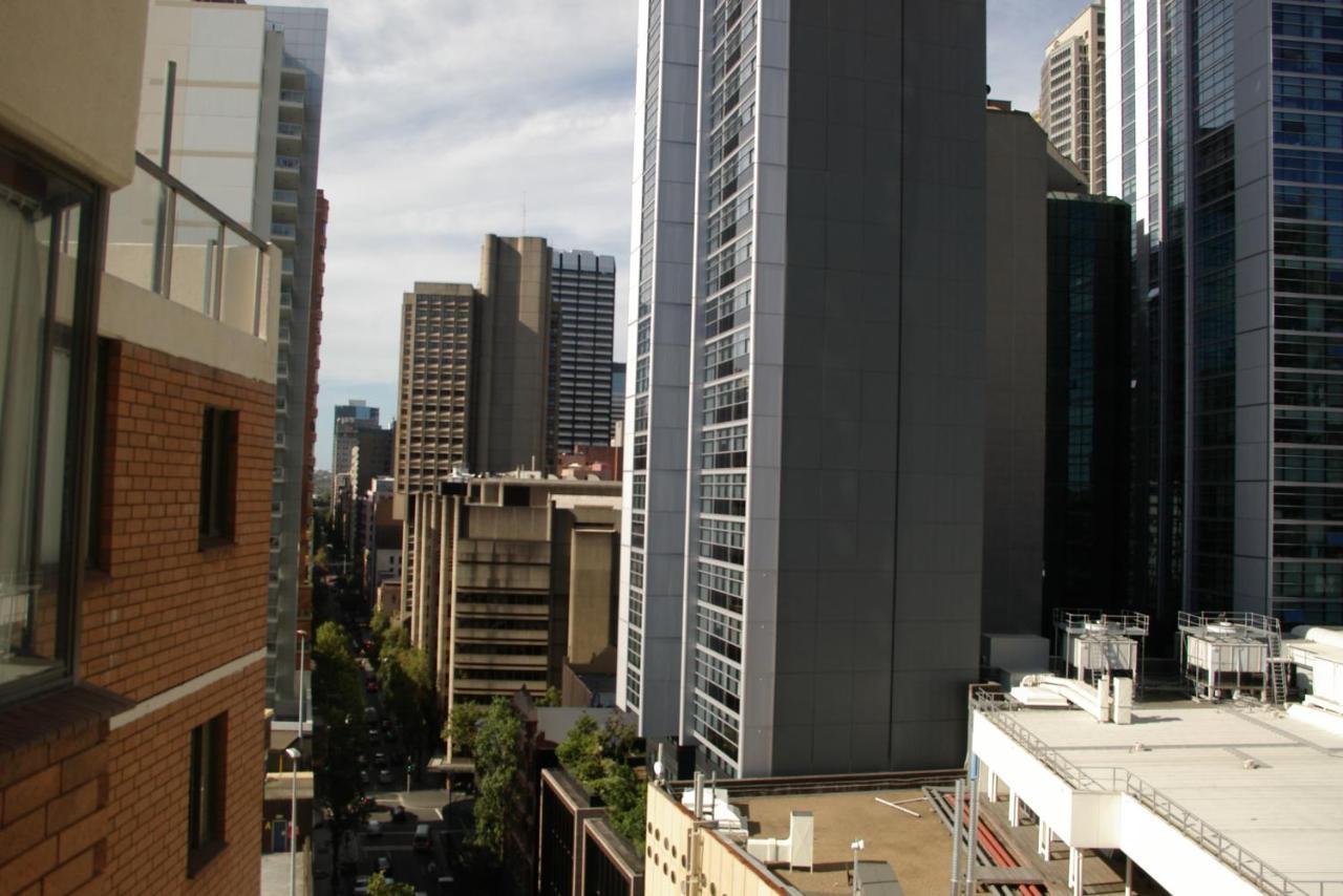 Accommodation Sydney - Kent Street Sydney Cbd Top Floor 2 Bedroom Apartment With Balcony Dış mekan fotoğraf